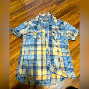 Men’s. Buckle button up size large. Great shape